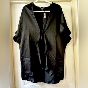 NWT! Victoria’s Secret Black Satin Robe SZ OS